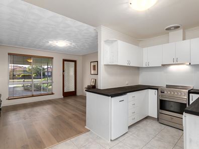 15A Paringa  Street, Morley WA 6062