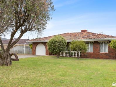 50 Ward Crescent, Kelmscott WA 6111