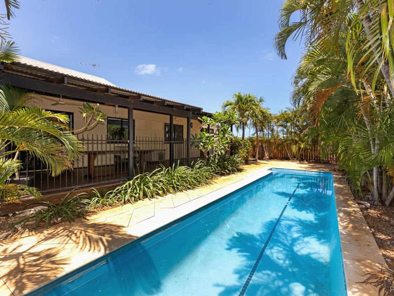 6 Shearwater Crescent, Djugun