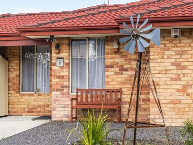9 Lille Lane, Port Kennedy WA 6172