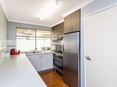 9 Lille Lane, Port Kennedy WA 6172
