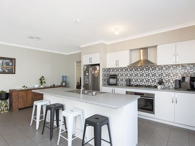 48 Firebrand Grove, Baldivis WA 6171