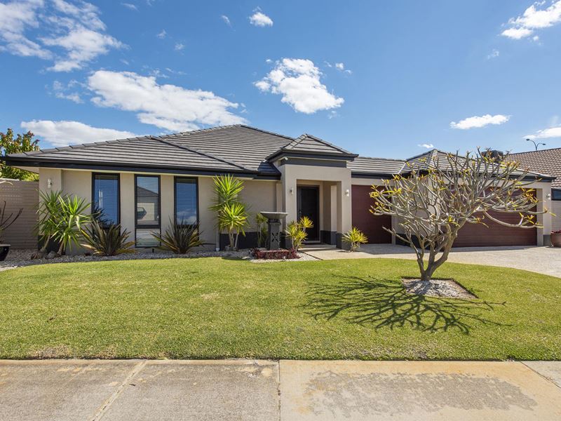 4 Arklow Glen, Canning Vale WA 6155