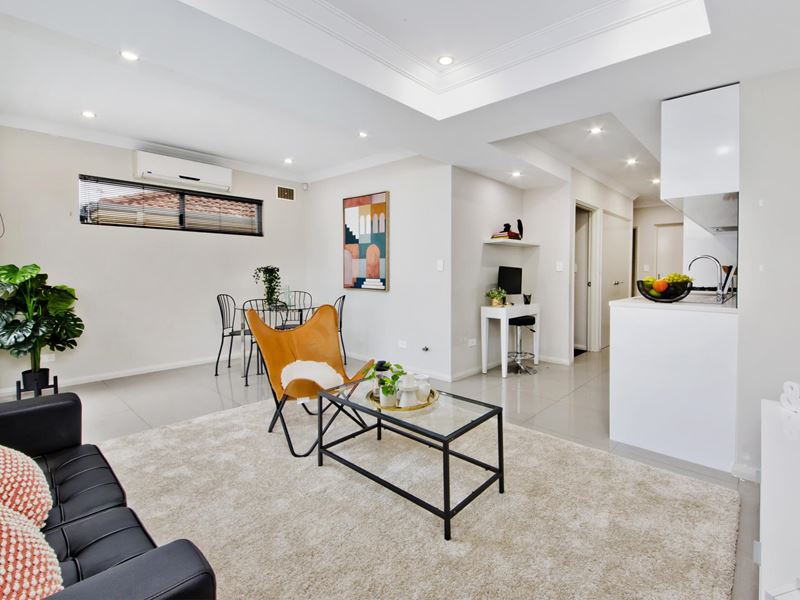 4/33 Grenville Street, Tuart Hill