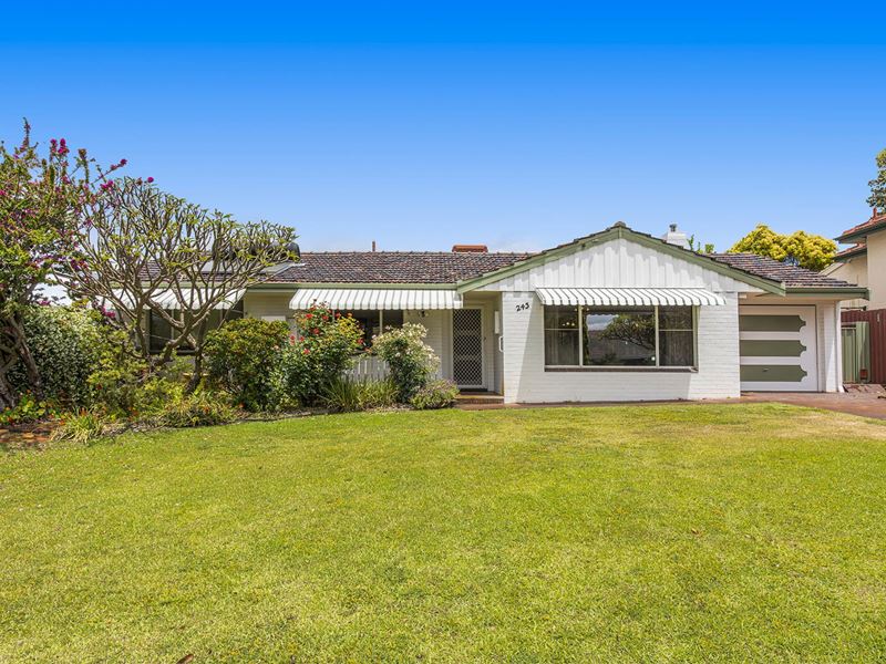 243 Salvado Road, Floreat