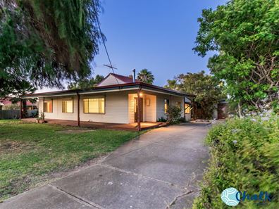 152 Penguin Road, Safety Bay WA 6169