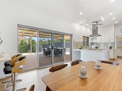 16 Hannaby Street, Dianella WA 6059