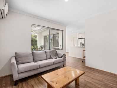 1/21 Third Avenue, Bassendean WA 6054