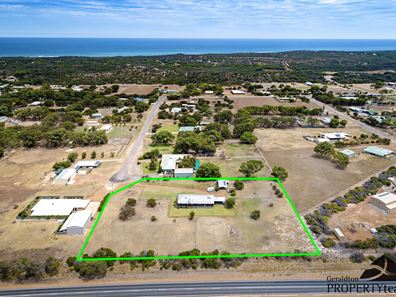 32 Sloper Vale, Dongara WA 6525