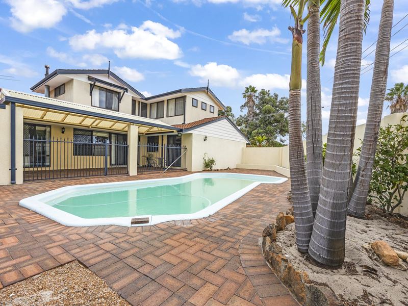 4 Renou Way, Bateman