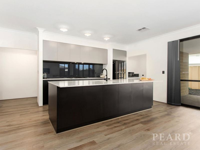 22 Goldfinch Drive, Erskine