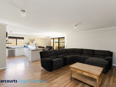 6 Tranby Way, Bertram WA 6167