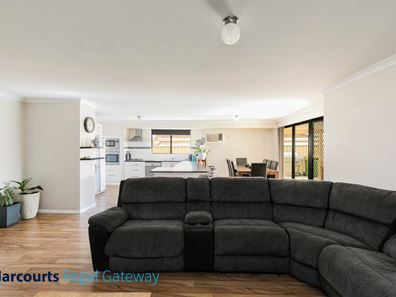 6 Tranby Way, Bertram WA 6167