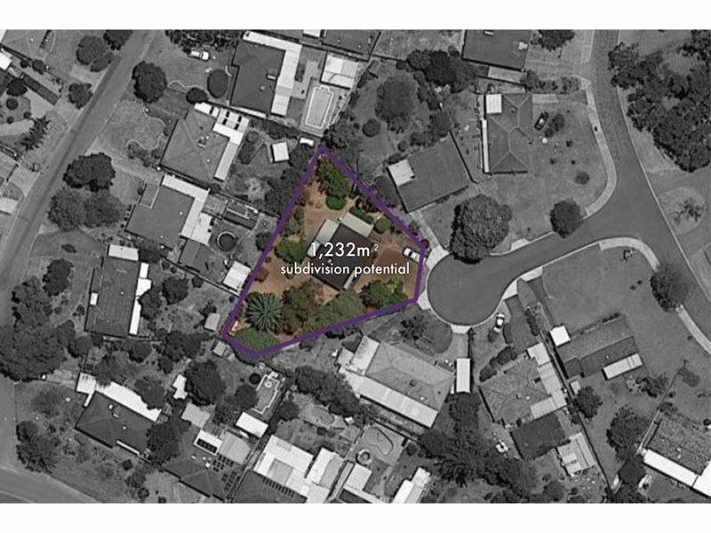 5 Earl Court, Calista
