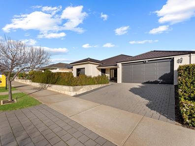 43 Monument Blvd, Baldivis WA 6171