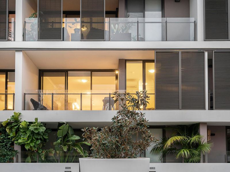28/2 Burvill Drive, Floreat