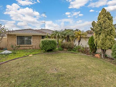 5 Meadow Court, Cooloongup WA 6168