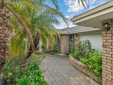 5 Meadow Court, Cooloongup WA 6168