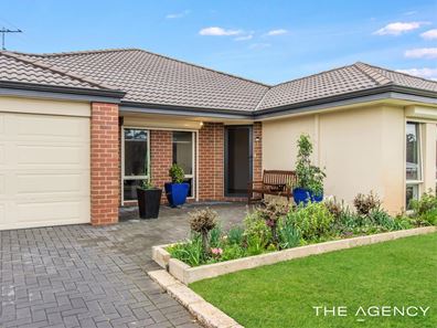 35 Heritage Park Drive, Baldivis WA 6171