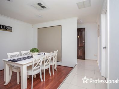 14 Chisholm Circle, Seville Grove WA 6112