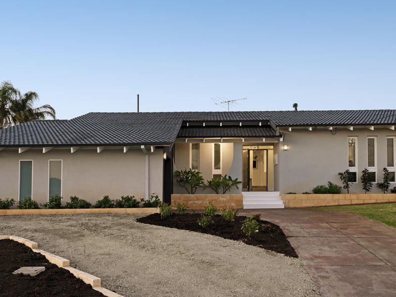 4 Alderhurst Crescent, Bayswater