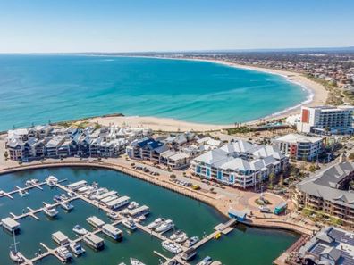 30/1 Breakwater Parade, Mandurah WA 6210