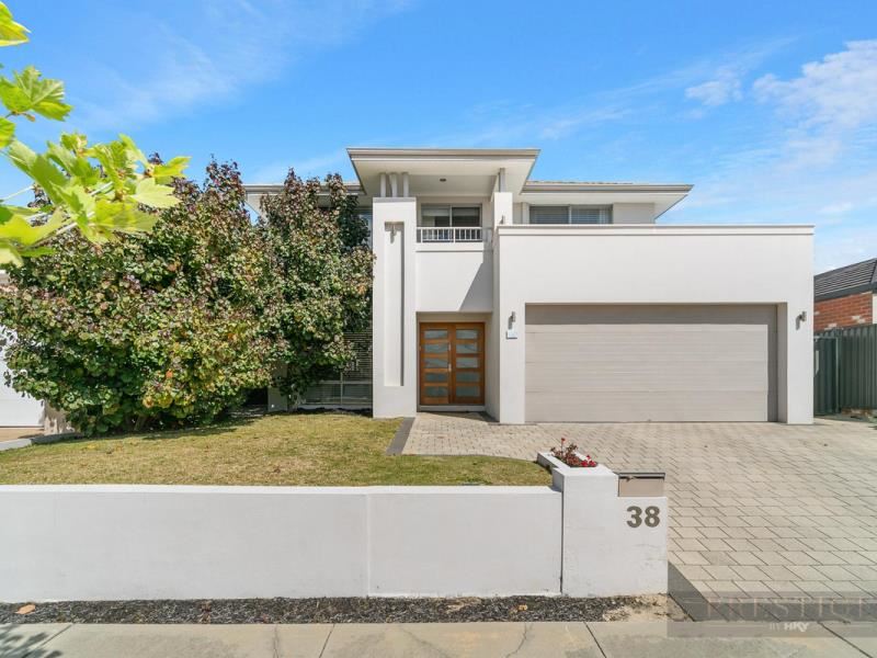 38 Cinnabar Bend, Aveley