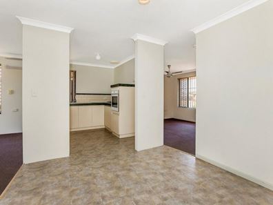 1/10 Nabberu Loop, Cooloongup WA 6168