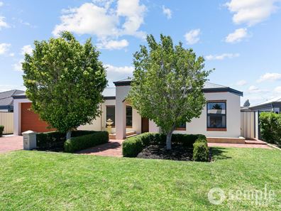 38 Beaumont Parkway, Success WA 6164