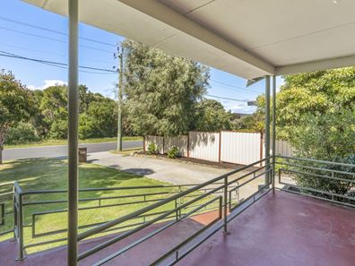 15 Mokare Road, Spencer Park WA 6330