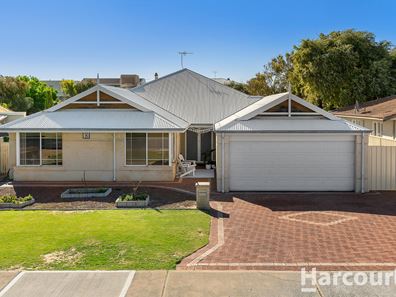 8 Hickman Road, Silver Sands WA 6210