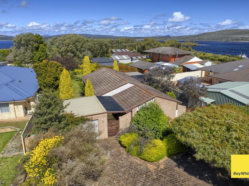 4 Hicks Street, Bayonet Head