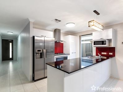 19 Goulburn Road, Baldivis WA 6171