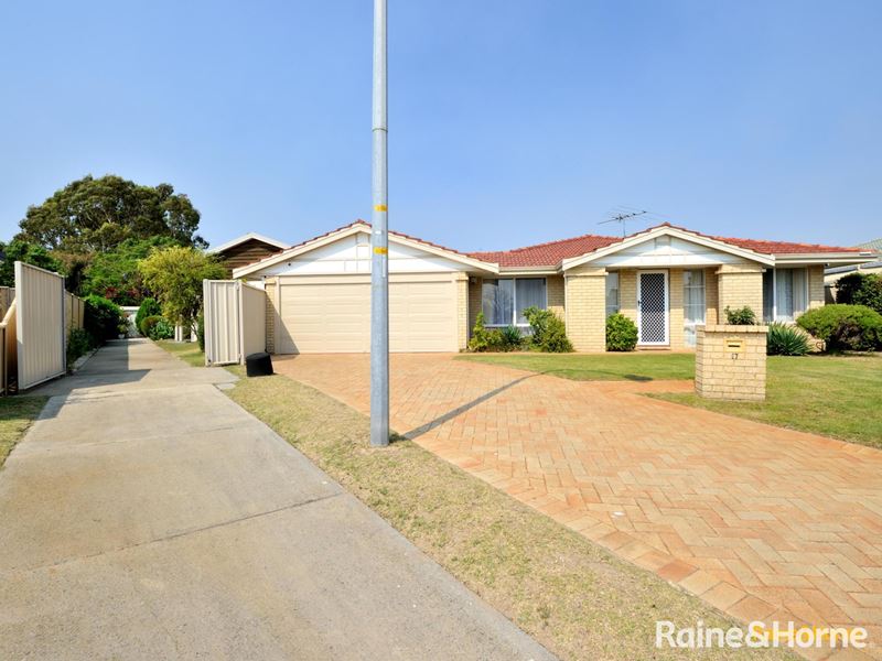 17 Manilla Place, Warnbro WA 6169