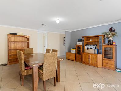 36 Zaragoza Drive, Port Kennedy WA 6172