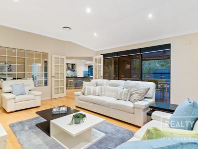 70 Grand Promenade, Karrinyup WA 6018