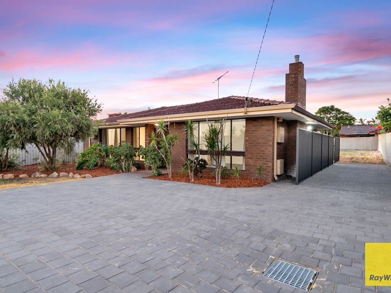 33 Mereworth Way, Marangaroo