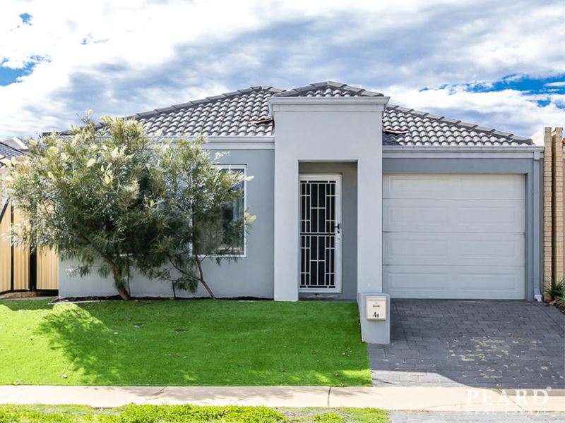 4B Lorimer Street, Clarkson