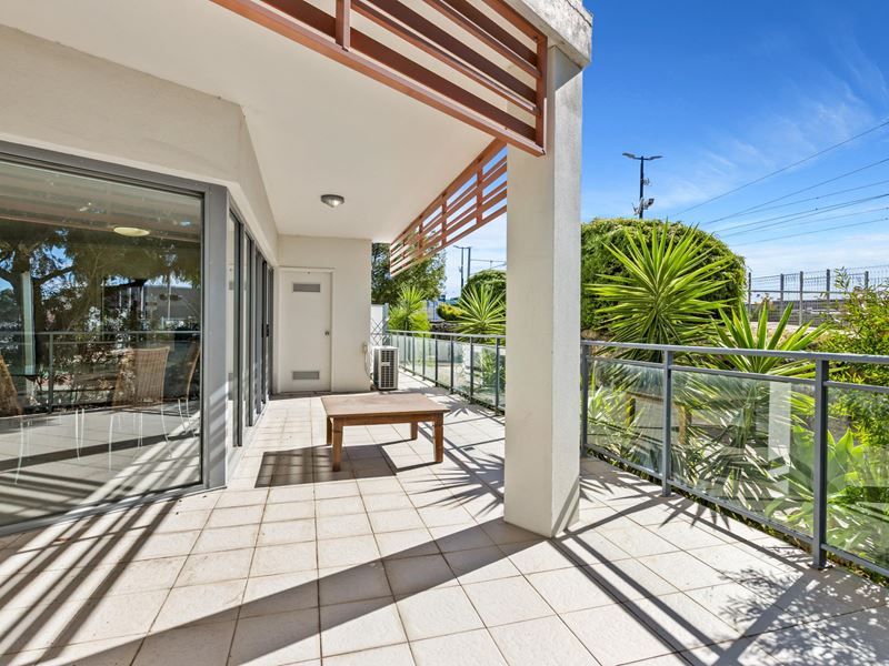 12/4 Delhi Street, West Perth