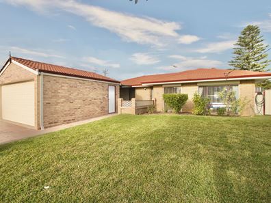 22 Braemar Street, Rockingham WA 6168