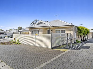 1/6 Binnar Court, Erskine WA 6210