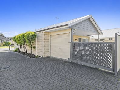 1/6 Binnar Court, Erskine WA 6210