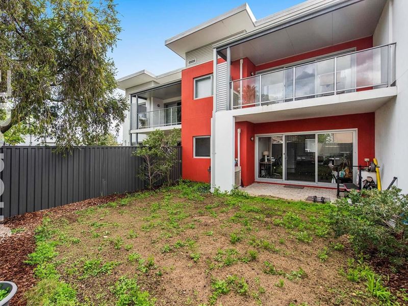 8/7 streatham street, Beckenham WA 6107