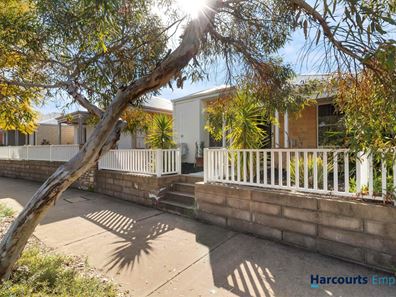 1/307 Banrock Drive, Ellenbrook WA 6069