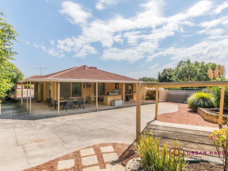 21 Chipper View, Parmelia WA 6167