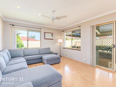 9 Bronzewing Street, Huntingdale WA 6110