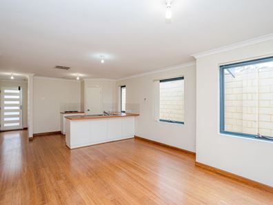 4/126 Wheatley Street, Gosnells WA 6110