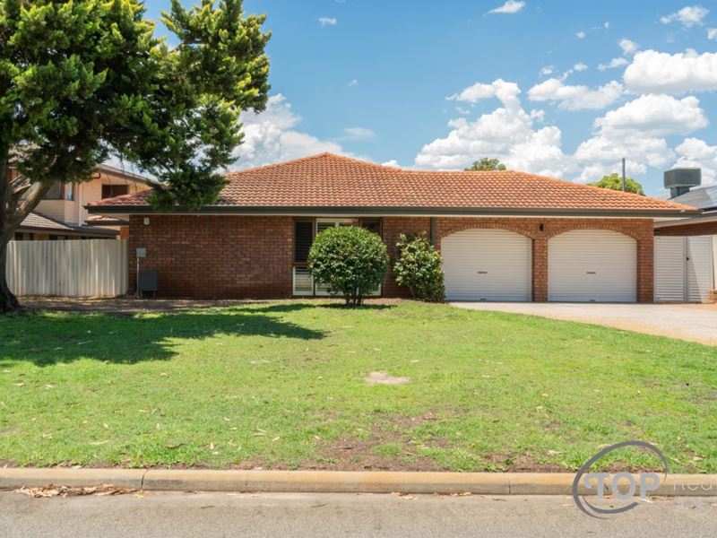 10 Nicholls Crescent, Bull Creek