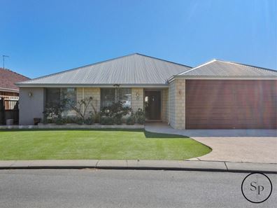 12 Solandri Turn, Halls Head WA 6210