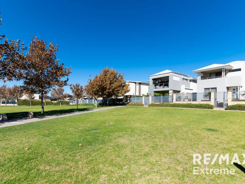 3 Cowes Lane, Jindalee WA 6036